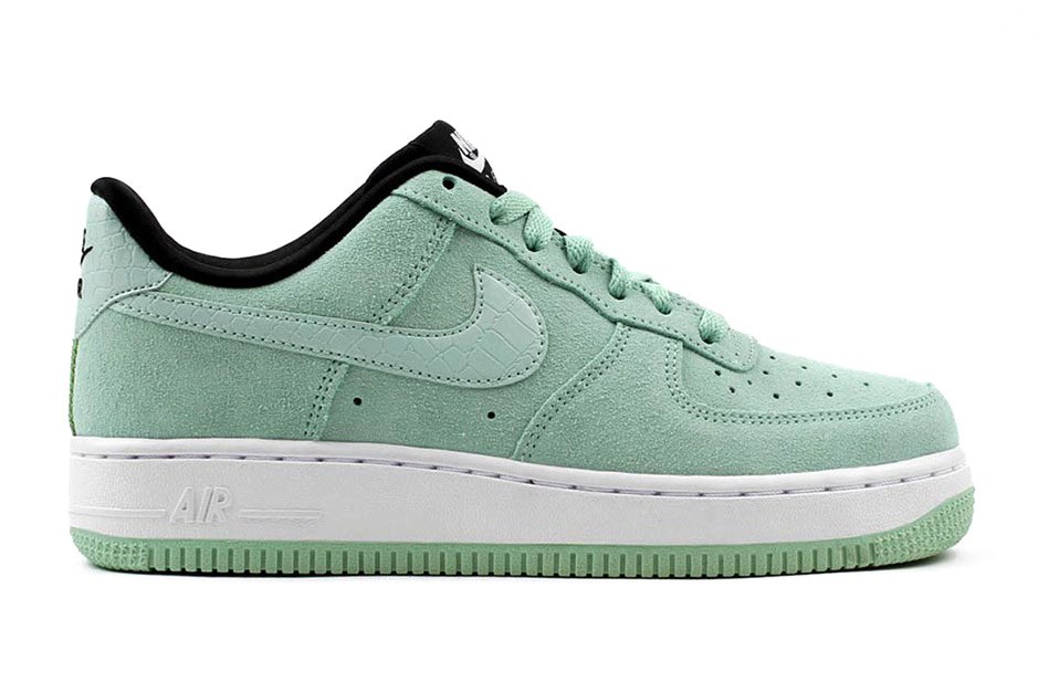 nike air force 1 low suede femme